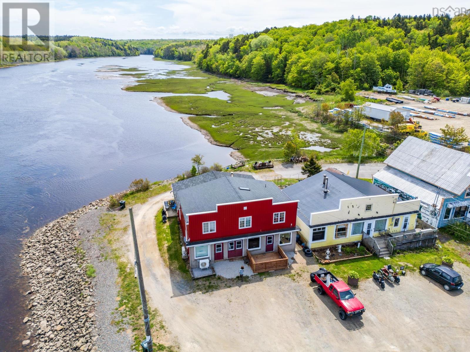 4574 Highway 1, Weymouth, Nova Scotia  B0W 3T0 - Photo 2 - 202513316