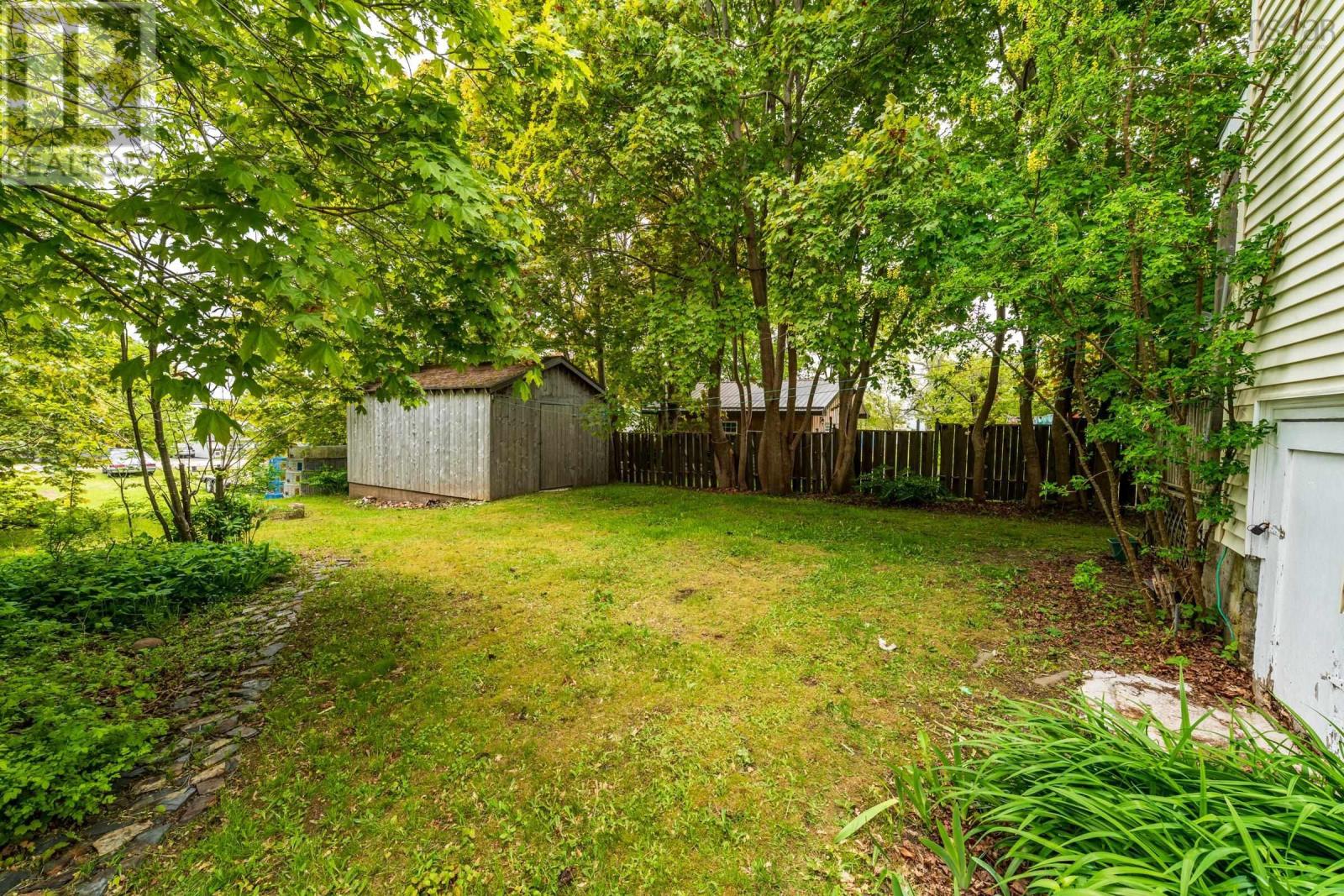 182/184 Queen Street, Digby, Nova Scotia  B0V 1A0 - Photo 8 - 202513482