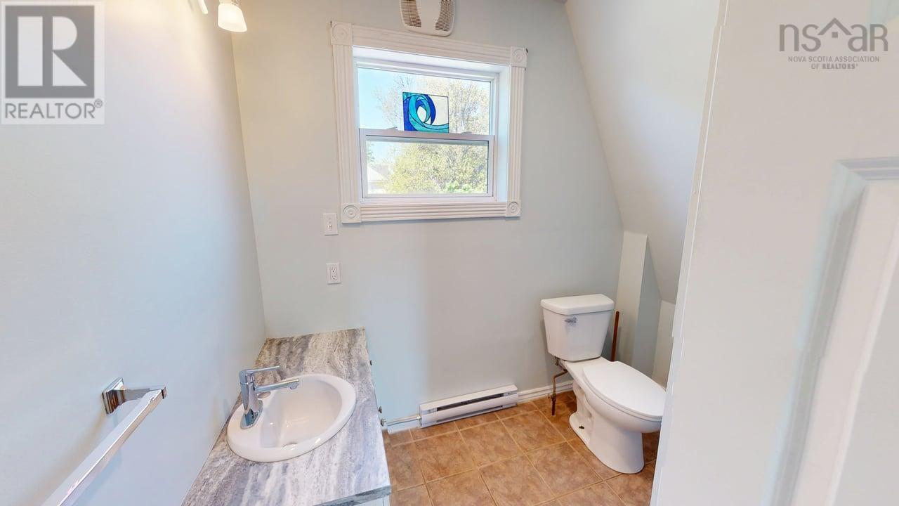 20 Victoria Avenue, Stellarton, Nova Scotia  B0K 0A9 - Photo 8 - 202513574