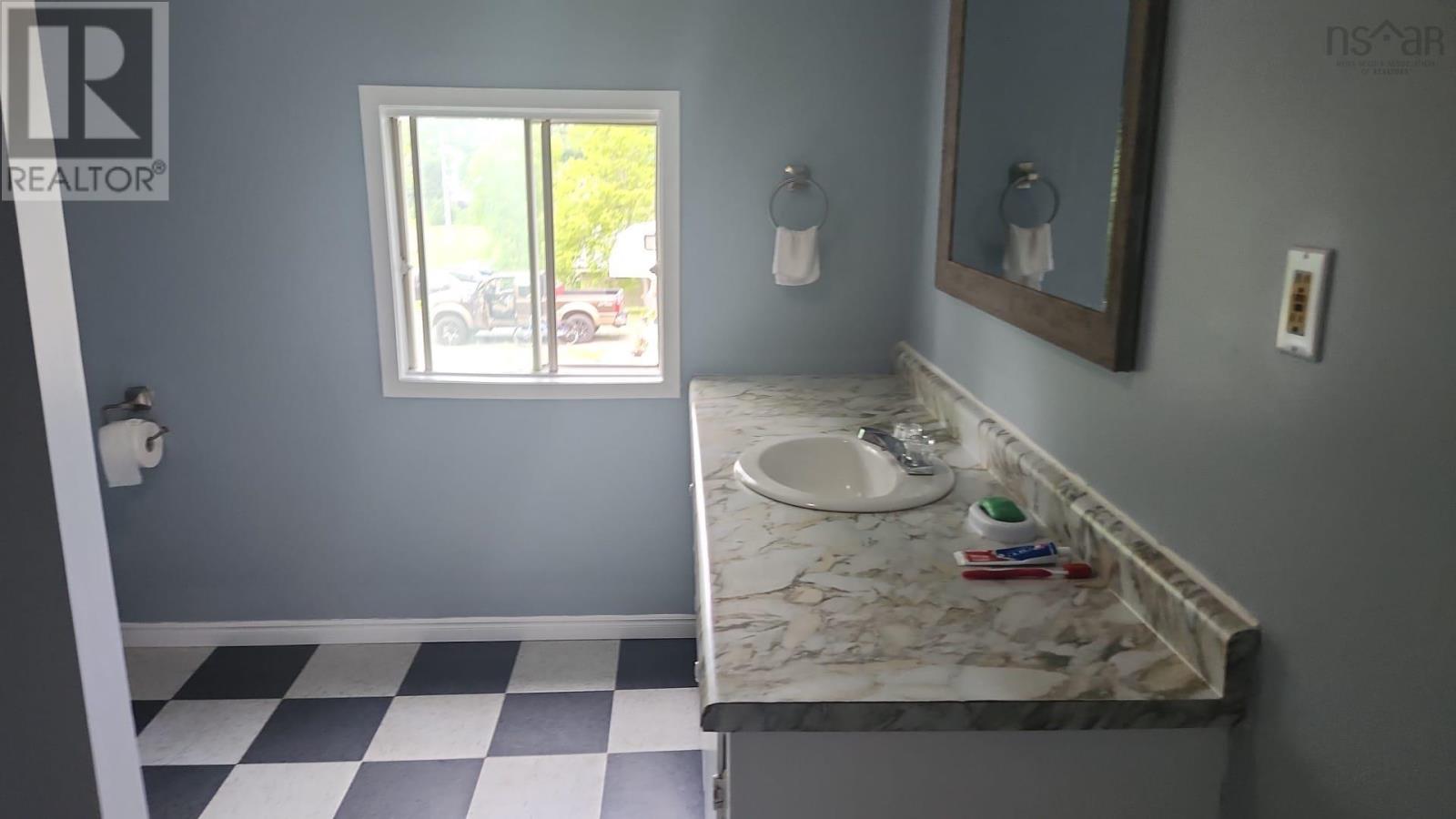 357-359 Macdonald Street, New Glasgow, Nova Scotia  B2H 2V3 - Photo 7 - 202513733