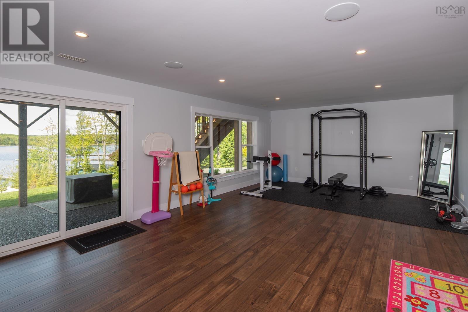 692 Mccabe Lake Drive, Middle Sackville, Nova Scotia  B4E 0N6 - Photo 19 - 202513918