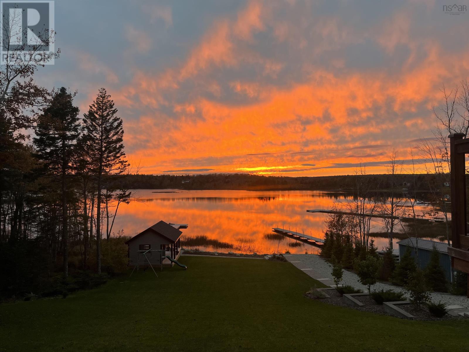 692 Mccabe Lake Drive, Middle Sackville, Nova Scotia  B4E 0N6 - Photo 36 - 202513918