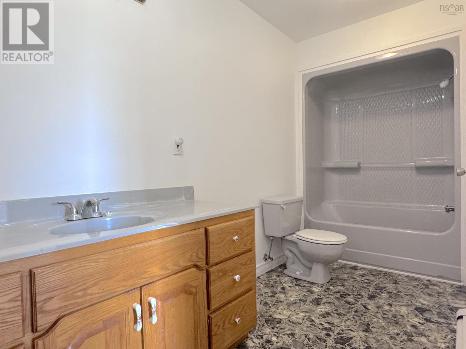 17 Cyrils Drive, Neils Harbour, Nova Scotia  B0C 1N0 - Photo 19 - 202514311