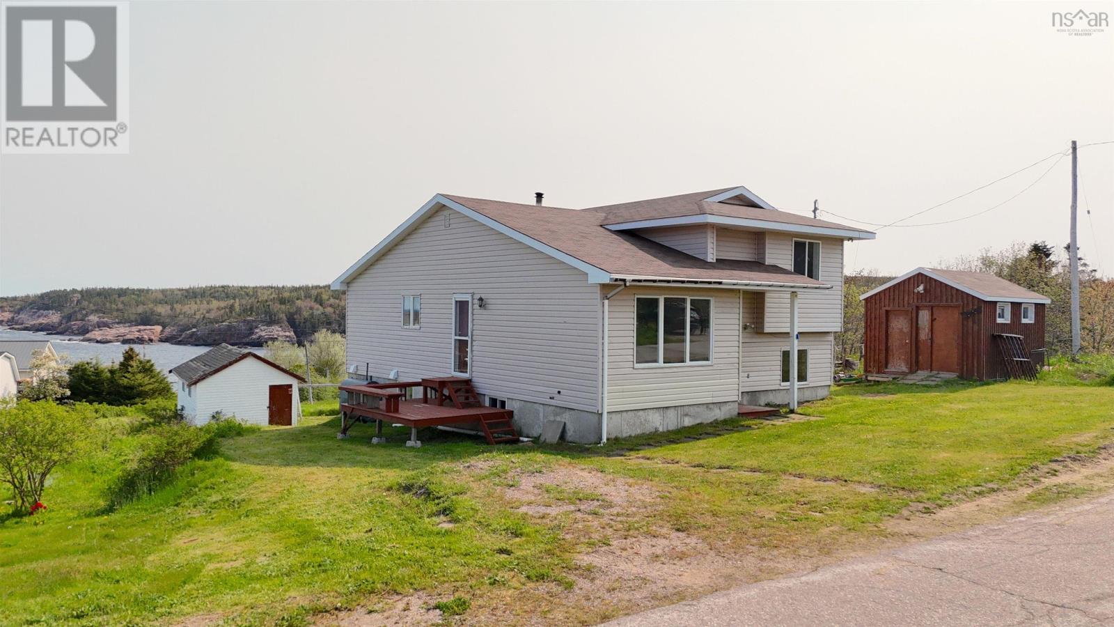 17 Cyrils Drive, Neils Harbour, Nova Scotia  B0C 1N0 - Photo 2 - 202514311
