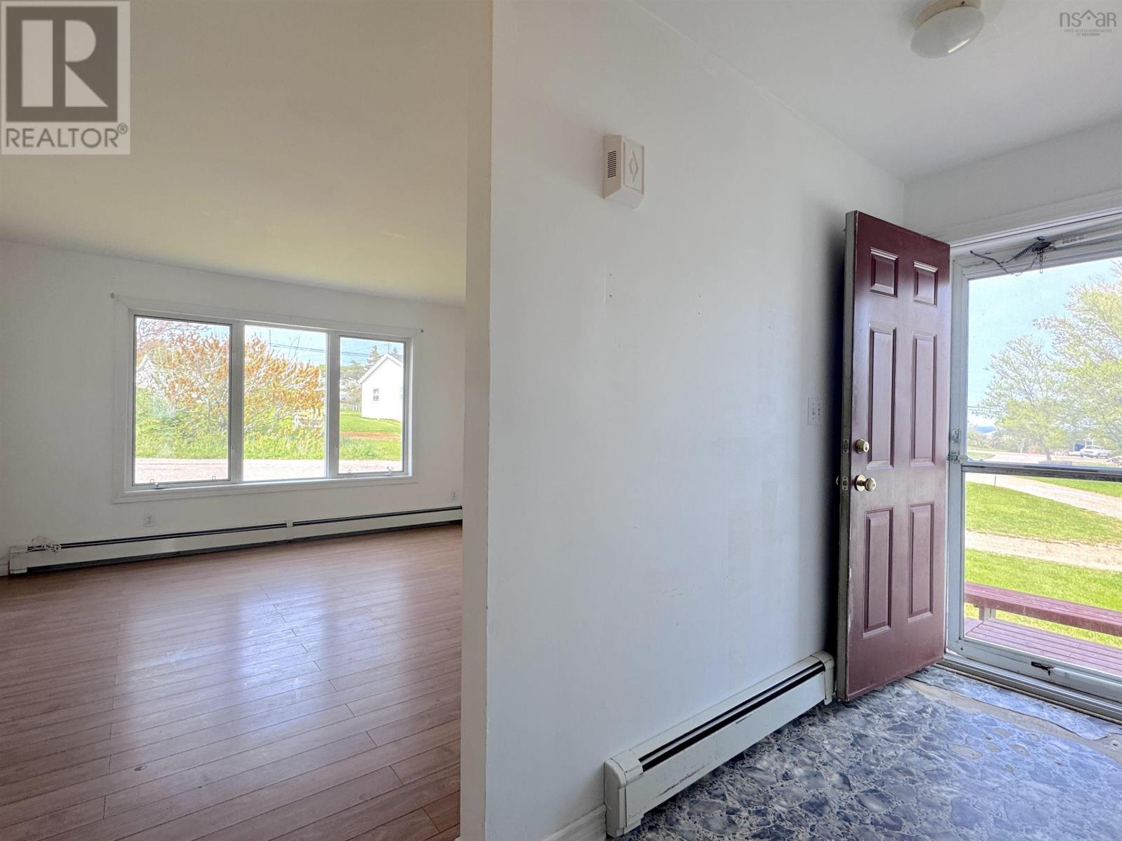 17 Cyrils Drive, Neils Harbour, Nova Scotia  B0C 1N0 - Photo 8 - 202514311