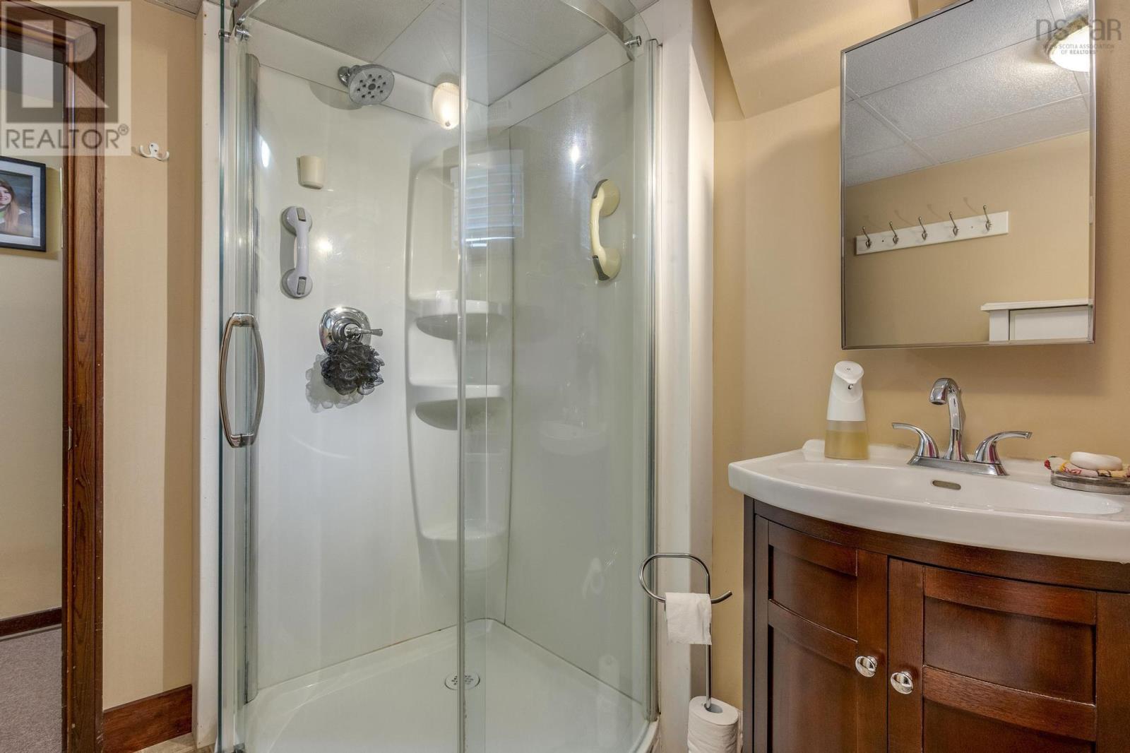 9521 Commercial Street, New Minas, Nova Scotia  B4N 3G3 - Photo 41 - 202514386