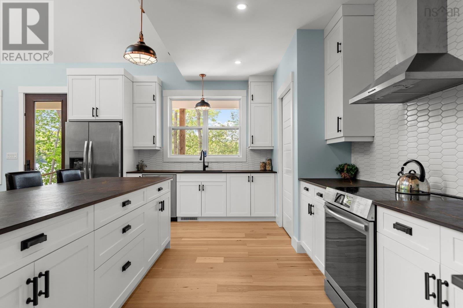 2881 Highway 2, Fall River, Nova Scotia  B2T 1W3 - Photo 6 - 202514481