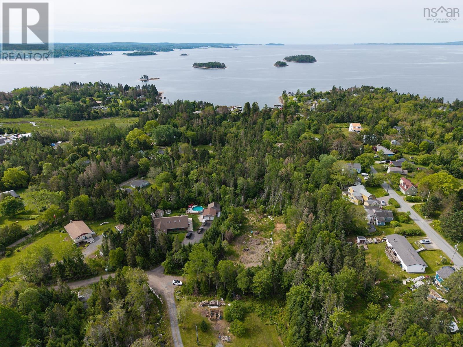 10 Spruce Lane, Boutiliers Point, Nova Scotia  B3Z 4G8 - Photo 18 - 202514774