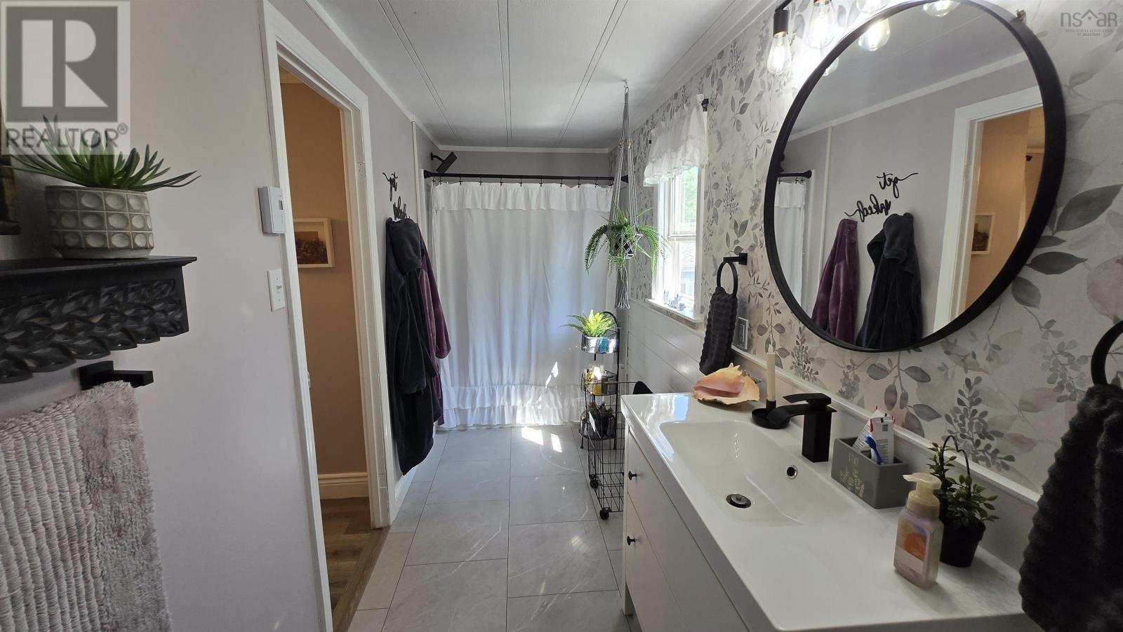 27 Pinecrest Drive, New Minas, Nova Scotia  B4N 4W5 - Photo 24 - 202514776