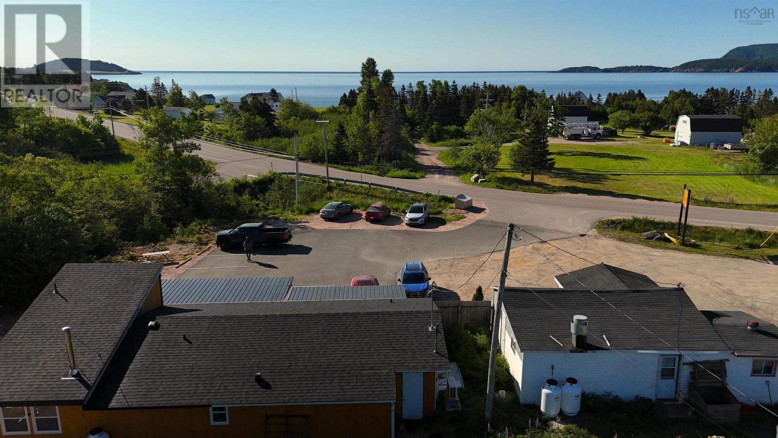 36188 Cabot Trail, Ingonish, Nova Scotia  B0C 1L0 - Photo 16 - 202515372