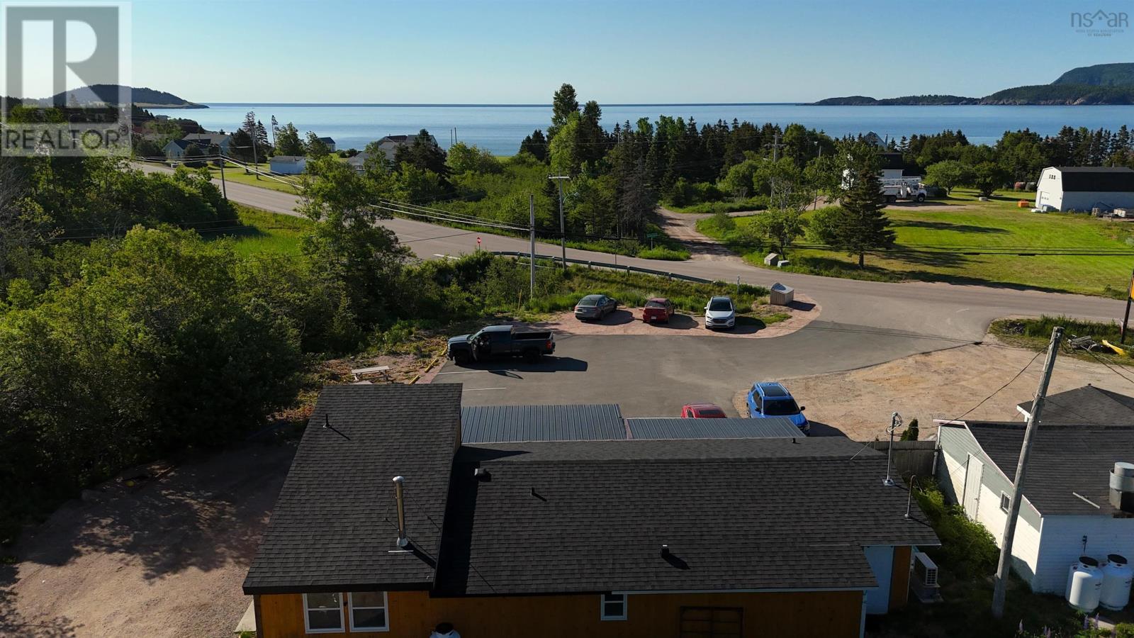 36188 Cabot Trail, Ingonish, Nova Scotia  B0C 1L0 - Photo 17 - 202515372