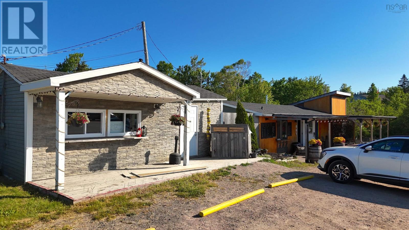 36188 Cabot Trail, Ingonish, Nova Scotia  B0C 1L0 - Photo 6 - 202515372