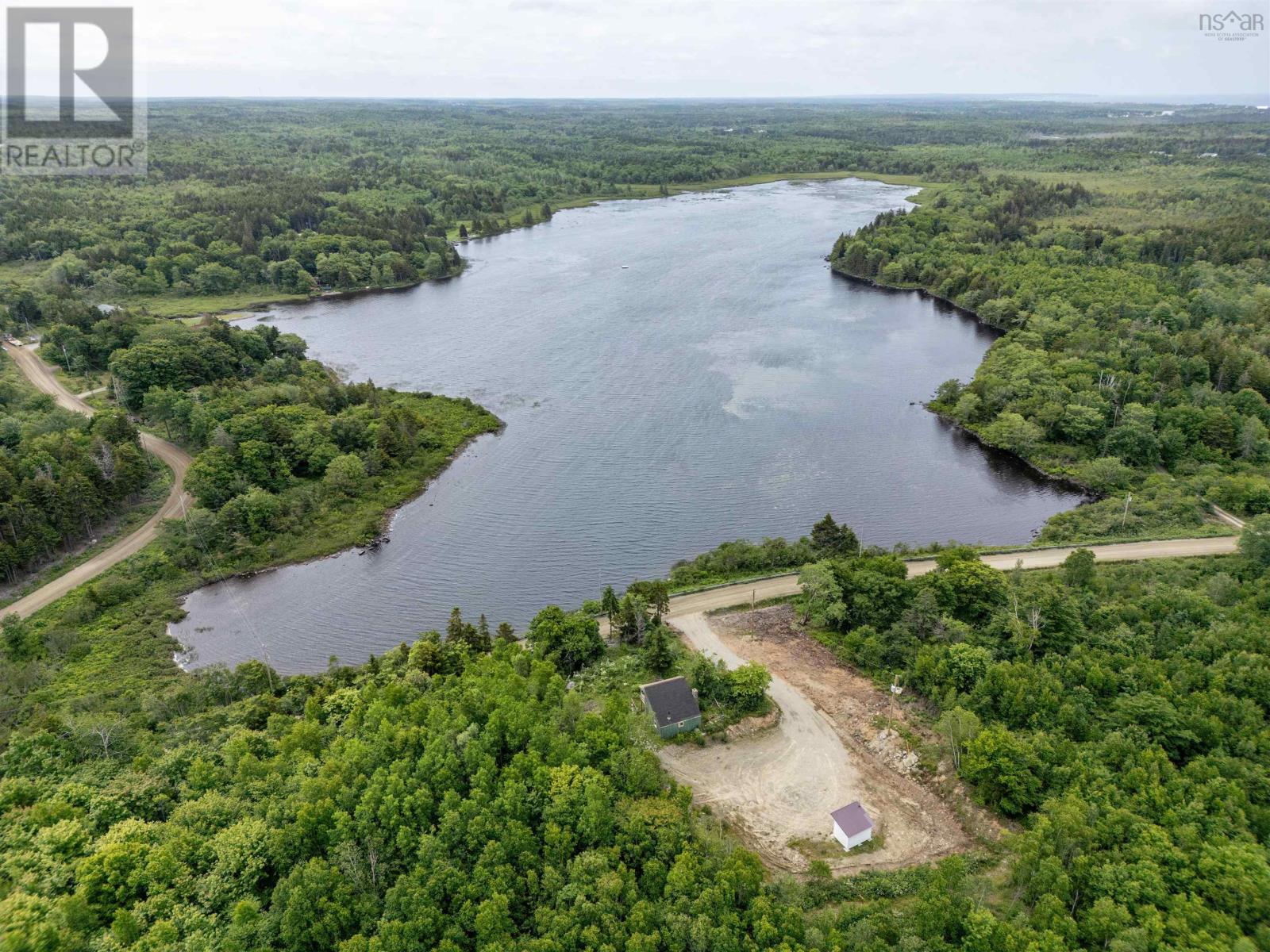 341 Bonnefant Road, Grosses Coques, Nova Scotia  B0W 1M0 - Photo 6 - 202515395
