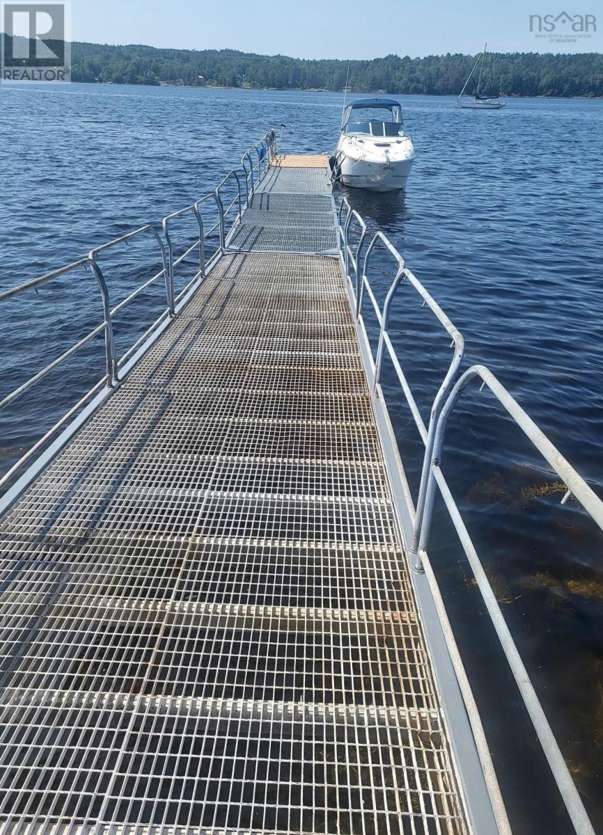 5070 Highway 332, East Lahave, Nova Scotia  B4V 0V6 - Photo 3 - 202515490