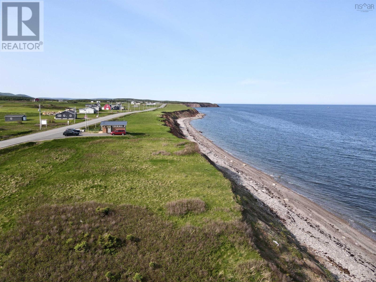 Cabot Trail, Grand Étang, Nova Scotia  B0E 1L0 - Photo 1 - 202515928