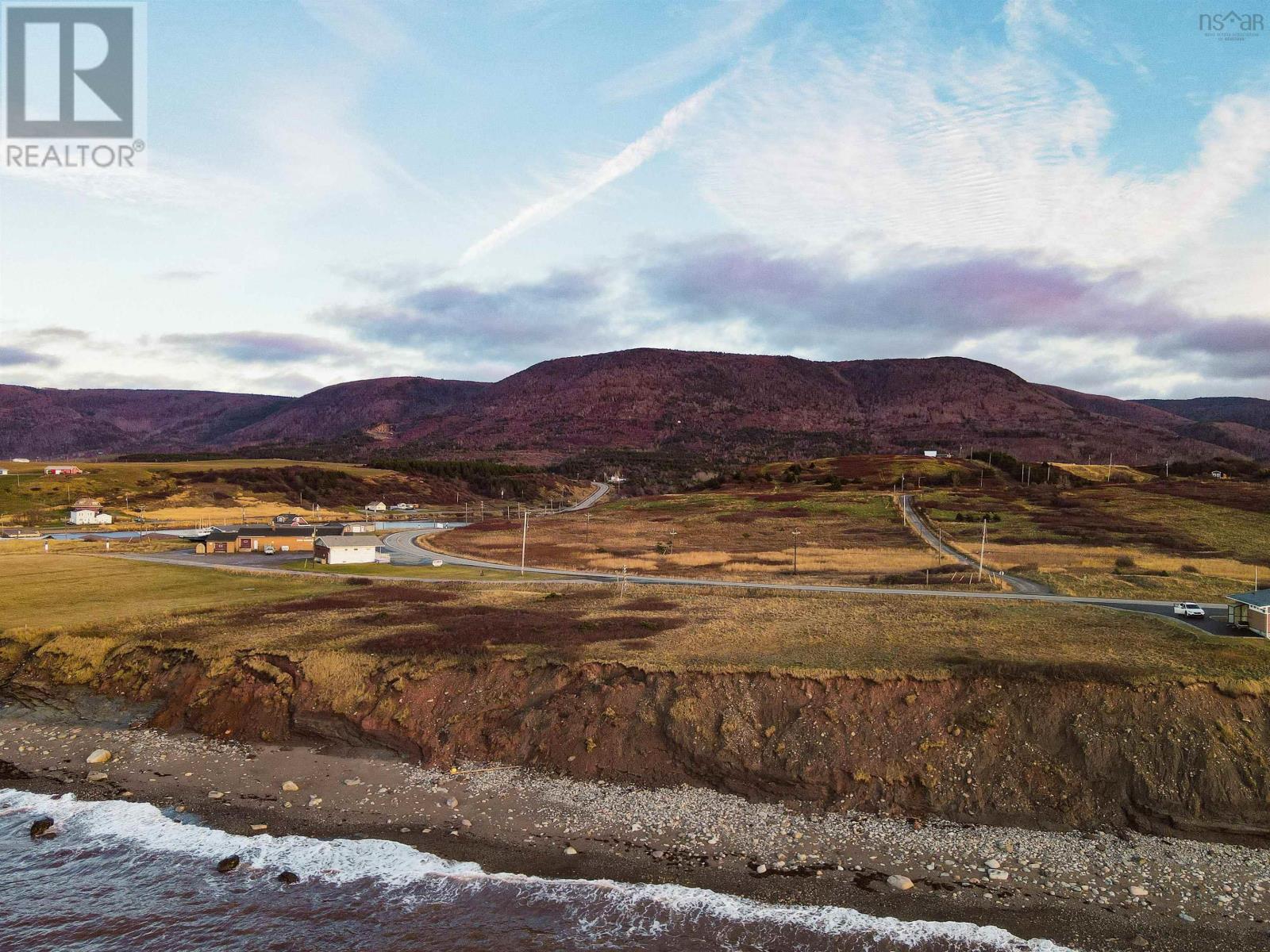 Cabot Trail, Grand Étang, Nova Scotia  B0E 1L0 - Photo 16 - 202515928