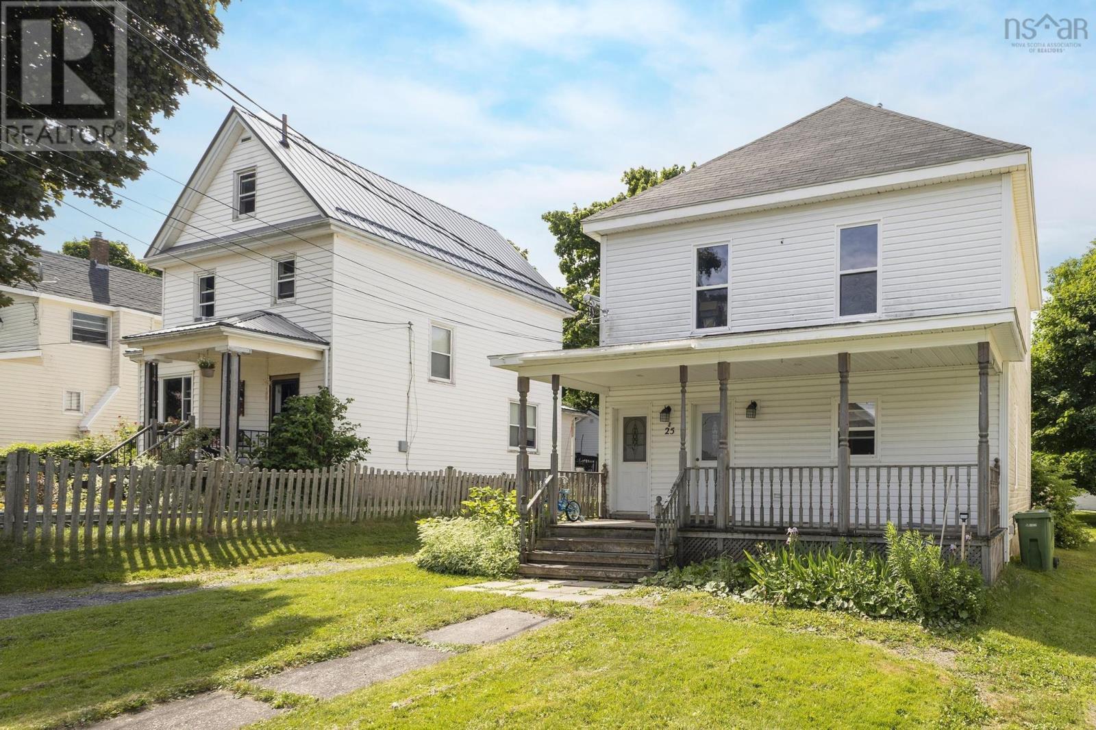 25 Jubilee Avenue, Stellarton, Nova Scotia  B0K 1S0 - Photo 2 - 202516059