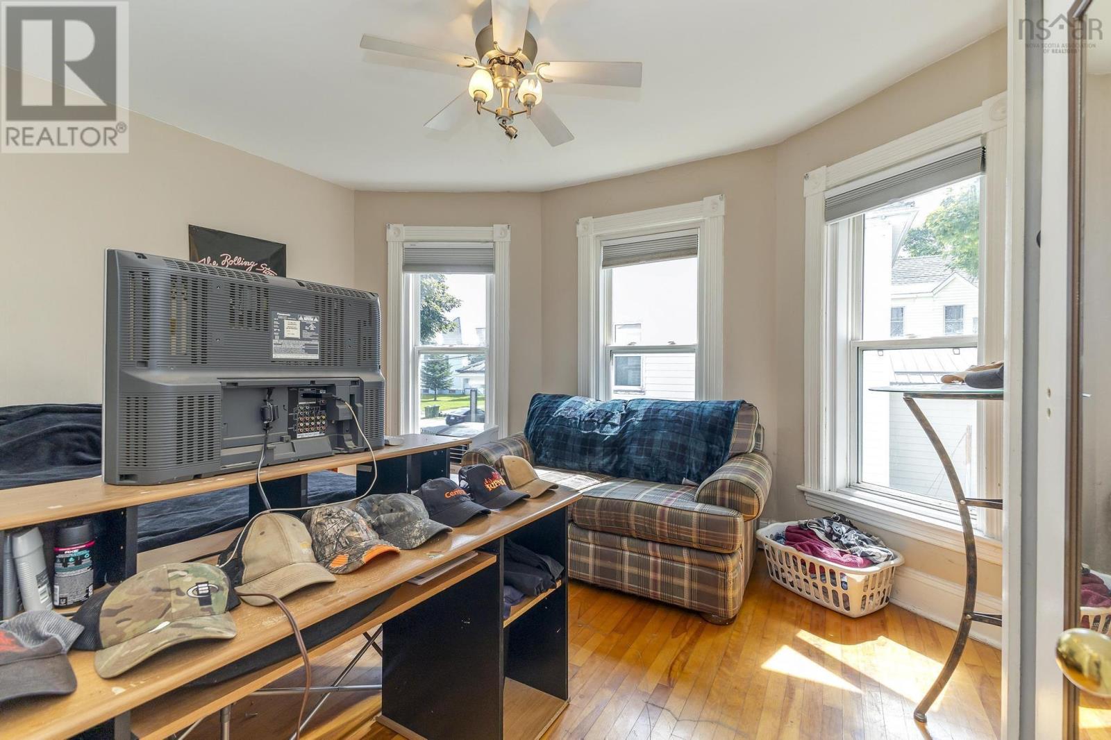 25 Jubilee Avenue, Stellarton, Nova Scotia  B0K 1S0 - Photo 23 - 202516059