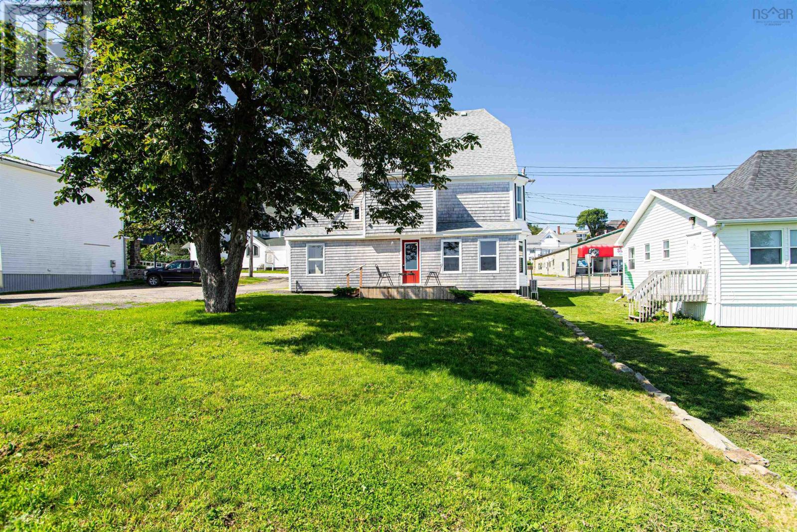 108 Montague Row, Digby, Nova Scotia  B0V 1A0 - Photo 4 - 202516083