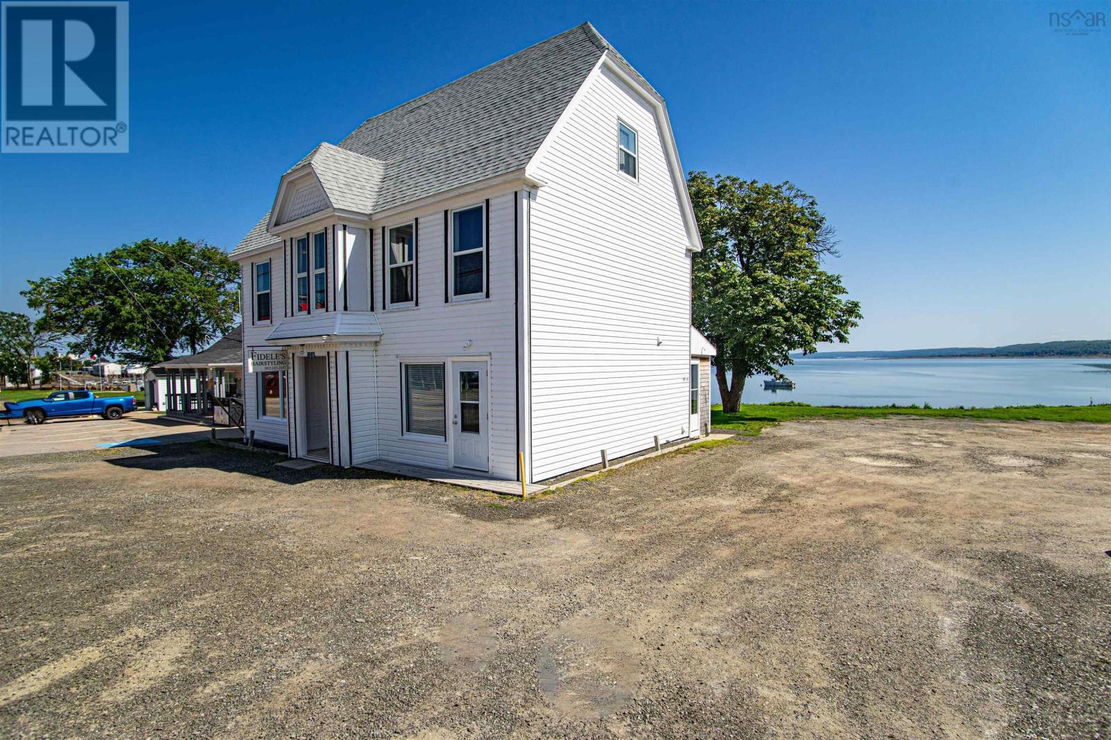 108 Montague Row, Digby, Nova Scotia  B0V 1A0 - Photo 3 - 202516082