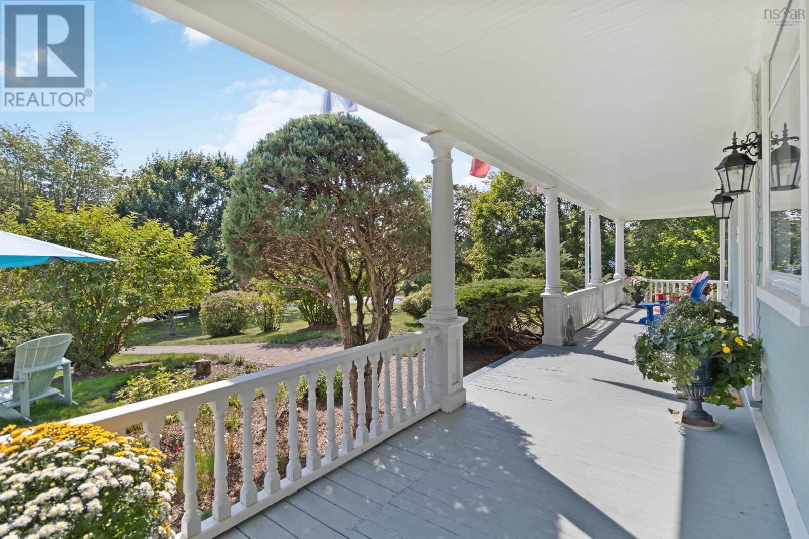 66 Mcdonald Street, Lunenburg, Nova Scotia  B0J 2C0 - Photo 3 - 202516140