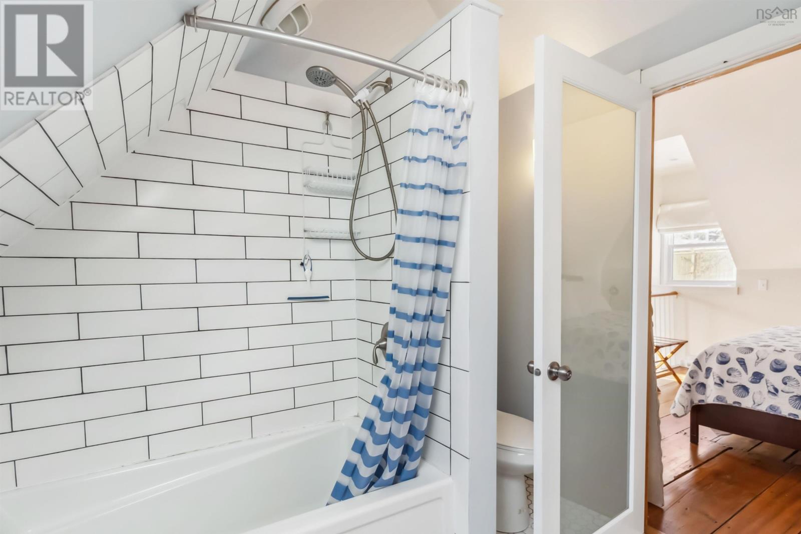 66 Mcdonald Street, Lunenburg, Nova Scotia  B0J 2C0 - Photo 49 - 202516140