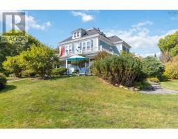 66 McDonald Street, lunenburg, Nova Scotia