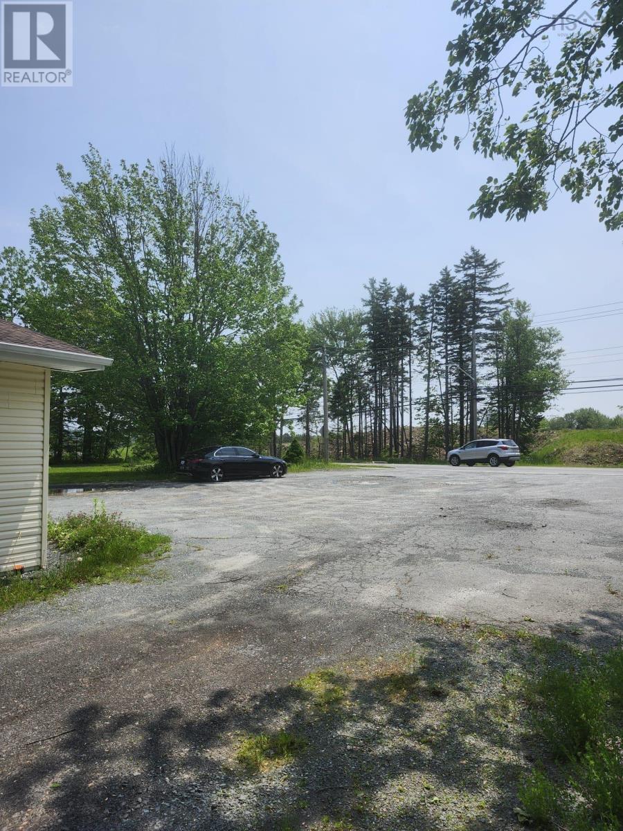 1080 Fall River Road, Fall River, Nova Scotia  B2T 1E9 - Photo 5 - 202516286