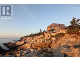 38 Island Watch Run, northwest cove, Nova Scotia