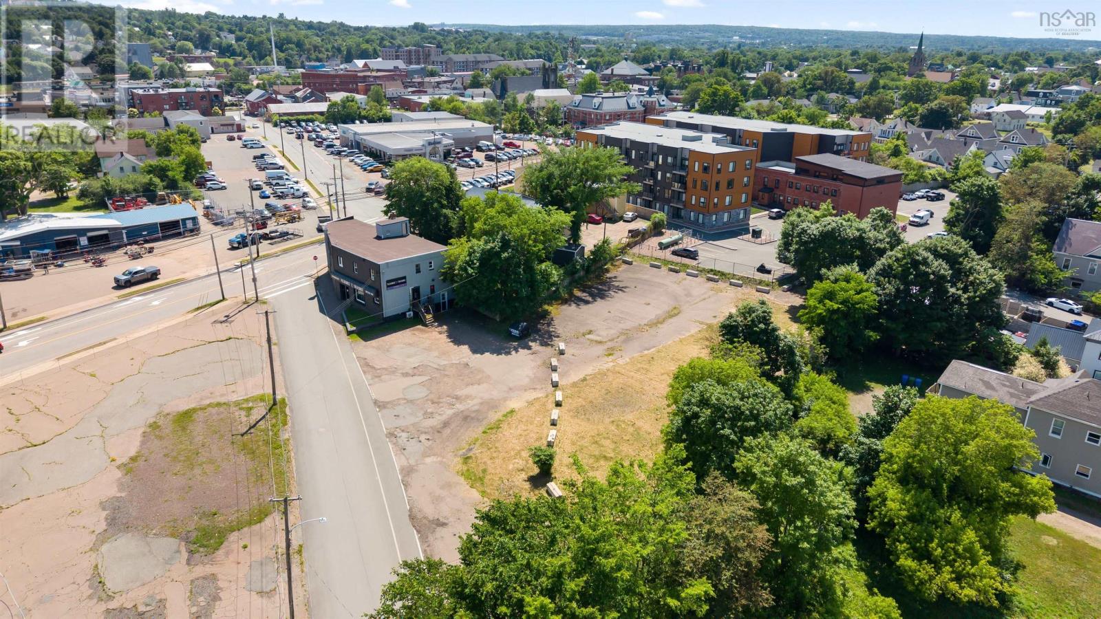 12 Mill Street, Truro, Nova Scotia  B2N 4A1 - Photo 2 - 202516636