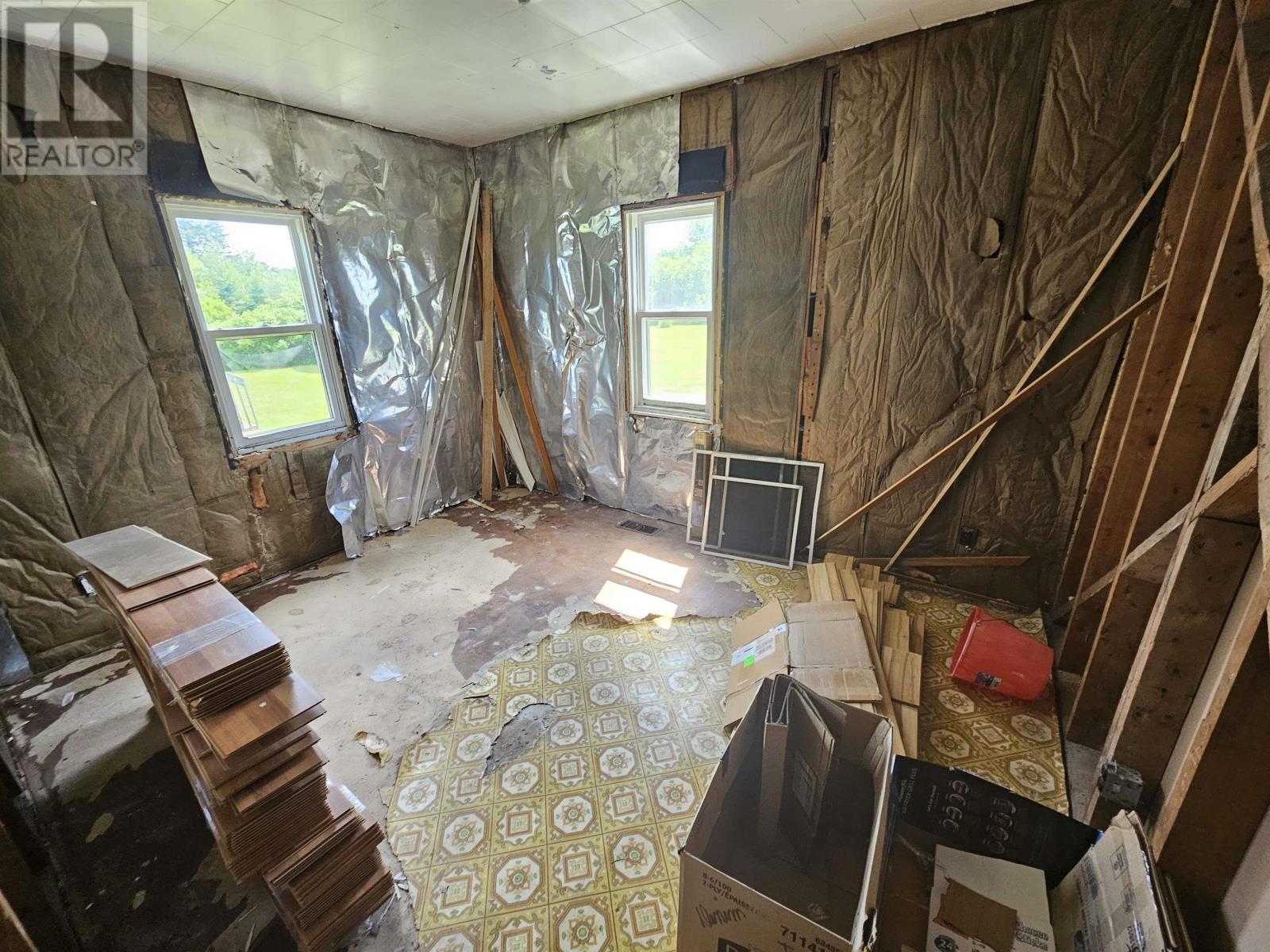 29 Cowan Street, Springhill, Nova Scotia  B0M 1X0 - Photo 16 - 202516659