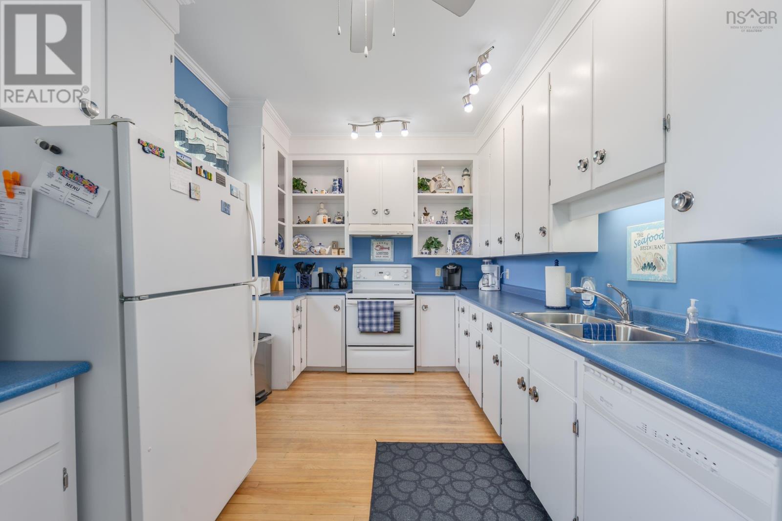 42 Queen Street, Yarmouth, Nova Scotia  B5A 3Y5 - Photo 17 - 202516663