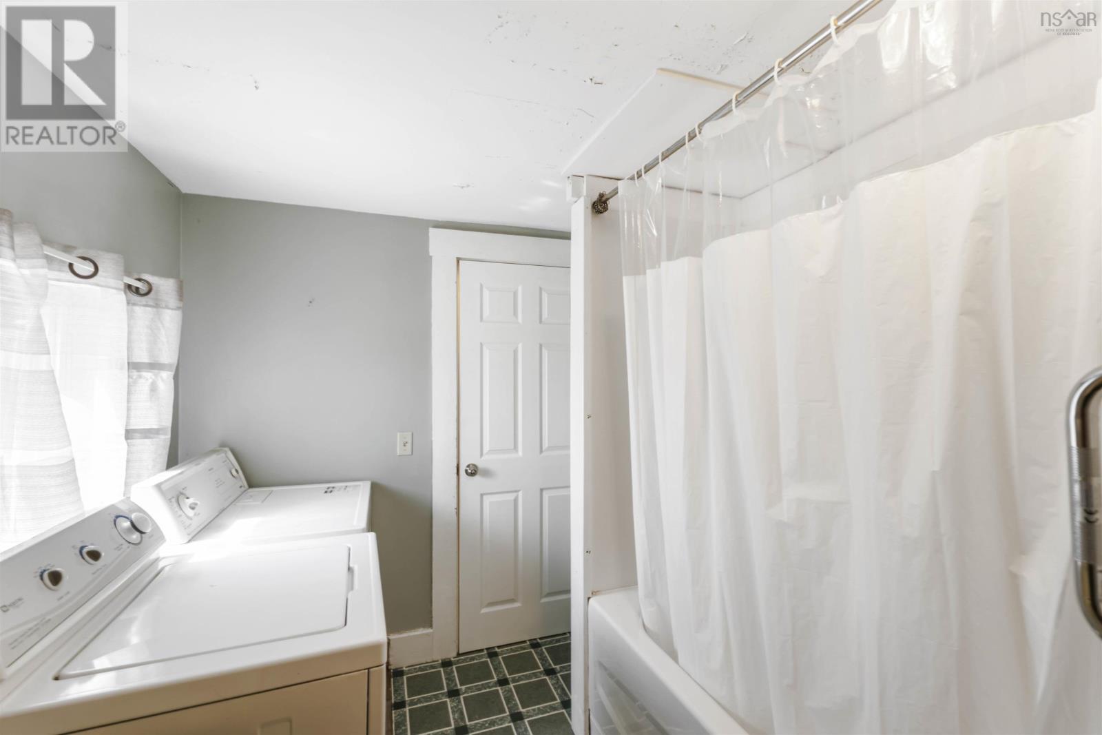 500 Eustace Comeau Road, Saulnierville, Nova Scotia  B0W 2Z0 - Photo 10 - 202516994