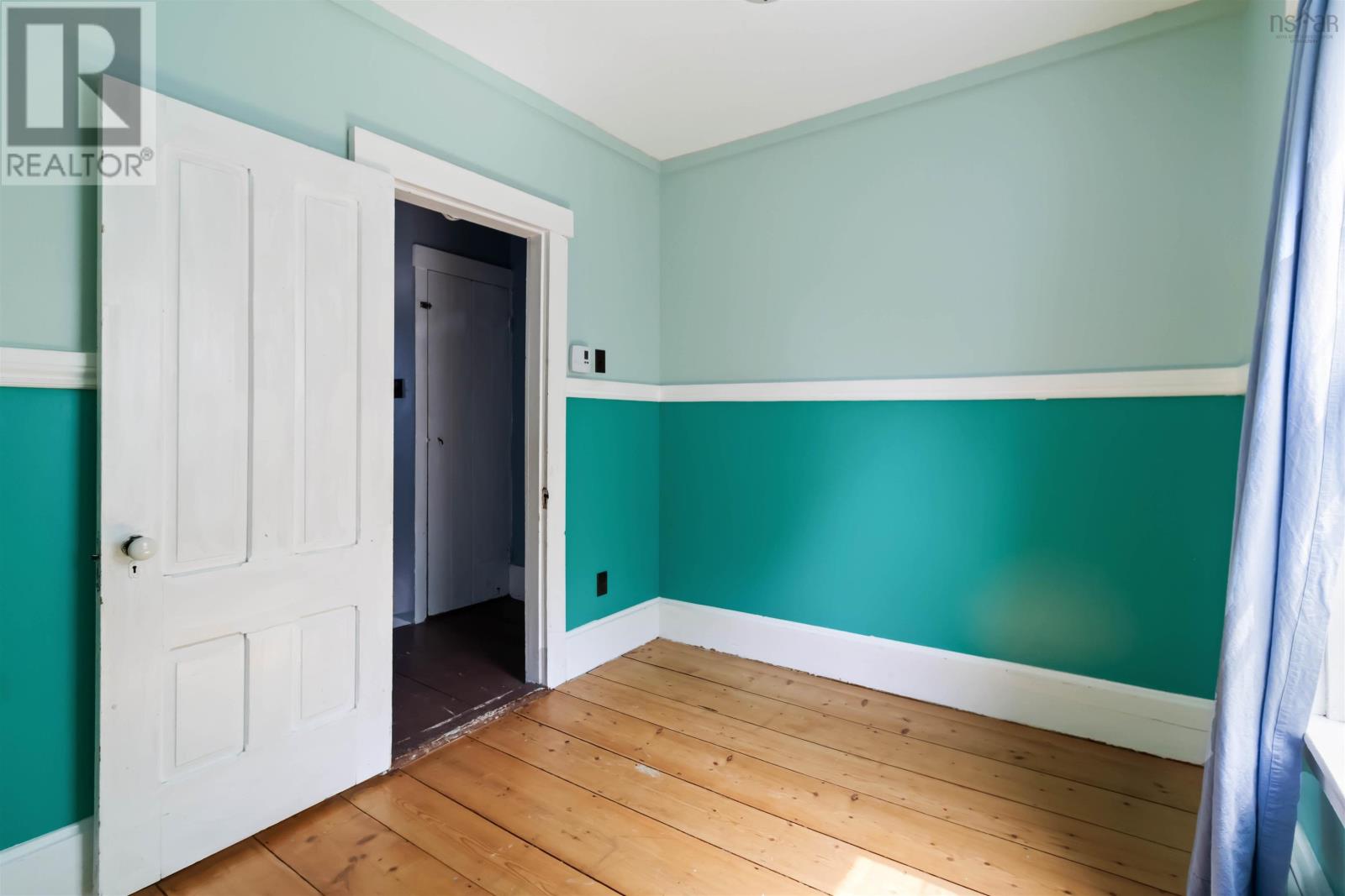 101 Pleasant Street, Bridgewater, Nova Scotia  B4V 1N3 - Photo 18 - 202517094