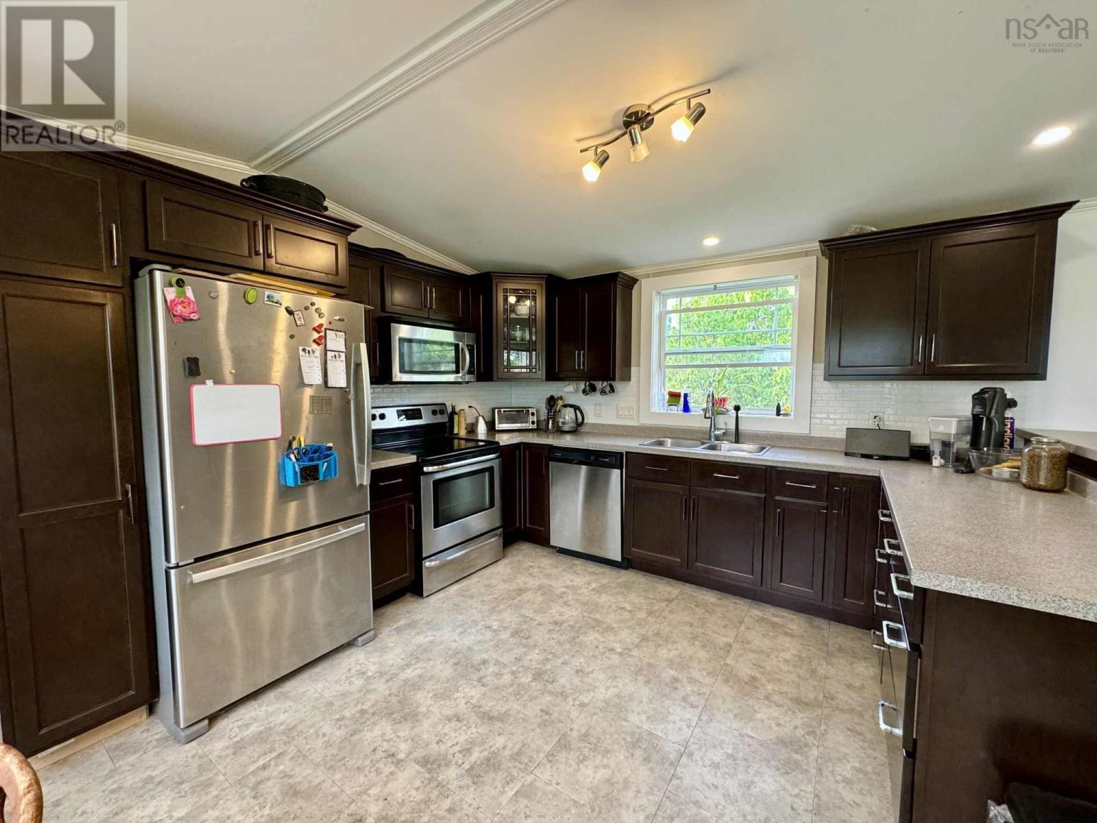 6869 Highway 2, Bass River, Nova Scotia  B0M 1B0 - Photo 3 - 202517426