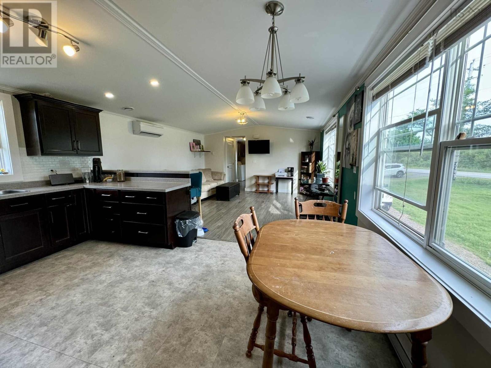 6869 Highway 2, Bass River, Nova Scotia  B0M 1B0 - Photo 5 - 202517426