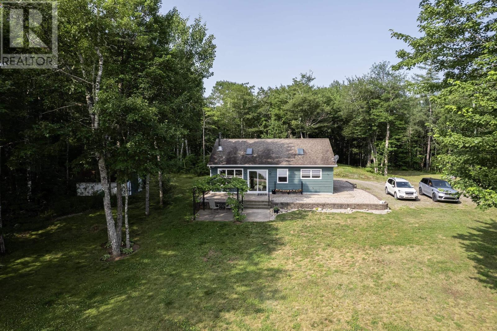 4464 Old Liverpool Road, Big Molly Upsim Lake, Nova Scotia  B0S 1P0 - Photo 7 - 202517477