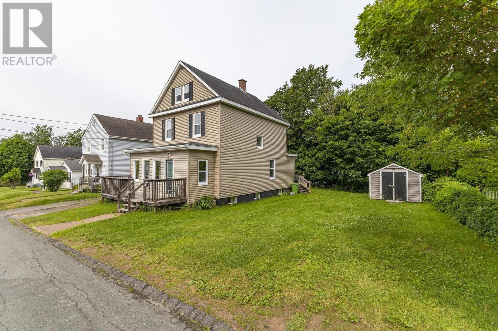 326 Shelburne Street, New Glasgow, Nova Scotia  B2H 3K4 - Photo 2 - 202517488