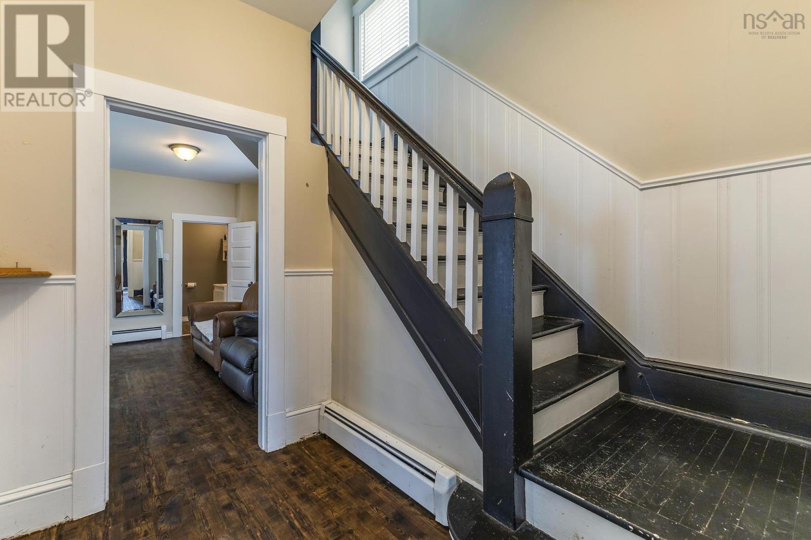 326 Shelburne Street, New Glasgow, Nova Scotia  B2H 3K4 - Photo 5 - 202517488