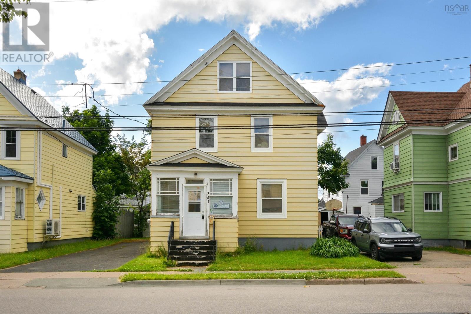 341 Townsend Street, Sydney, Nova Scotia  B1P 5G1 - Photo 2 - 202517620