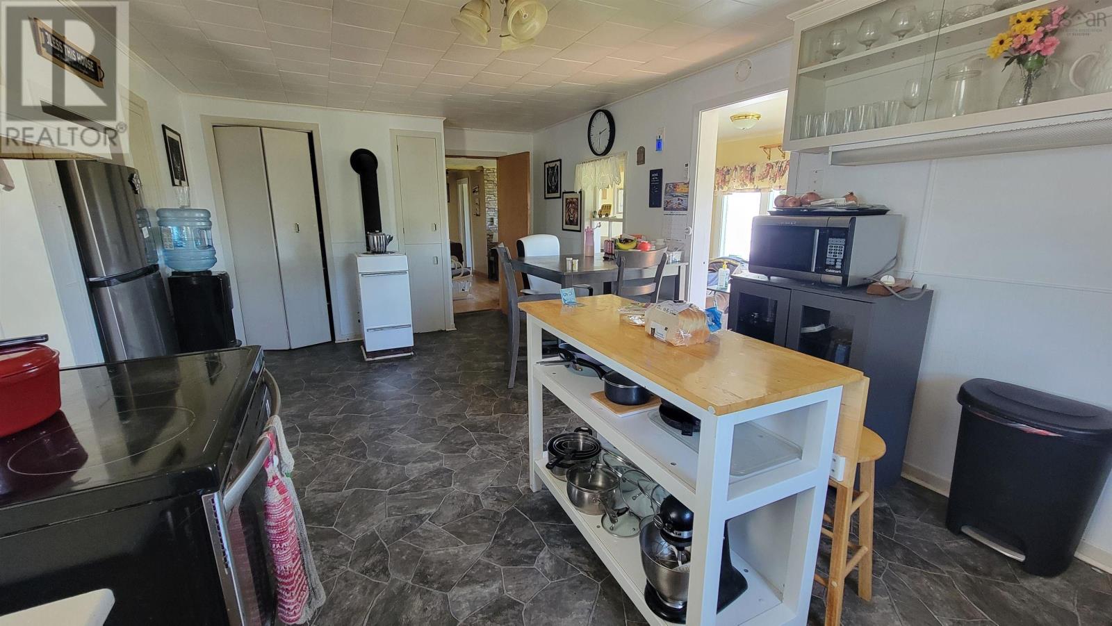 486 335 Highway, West Pubnico, Nova Scotia  B0W 3S0 - Photo 28 - 202517627