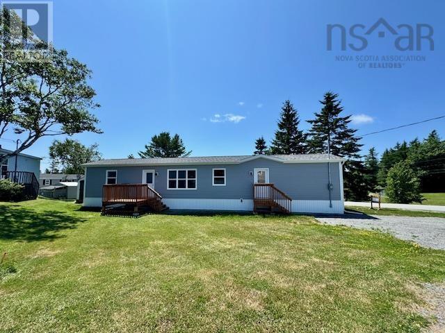 4 Davis Drive, South Uniacke, Nova Scotia  B0N 1Z0 - Photo 2 - 202517639