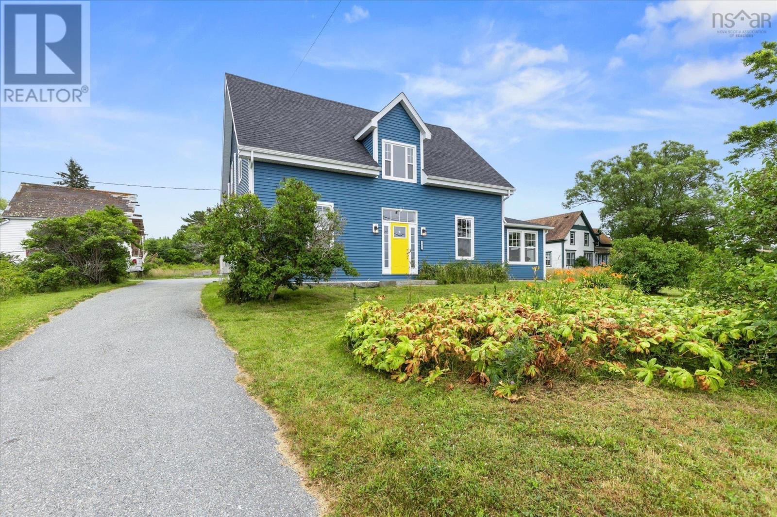 1487 Sandy Point Road, Sandy Point, Nova Scotia  B0T 1W0 - Photo 3 - 202517659