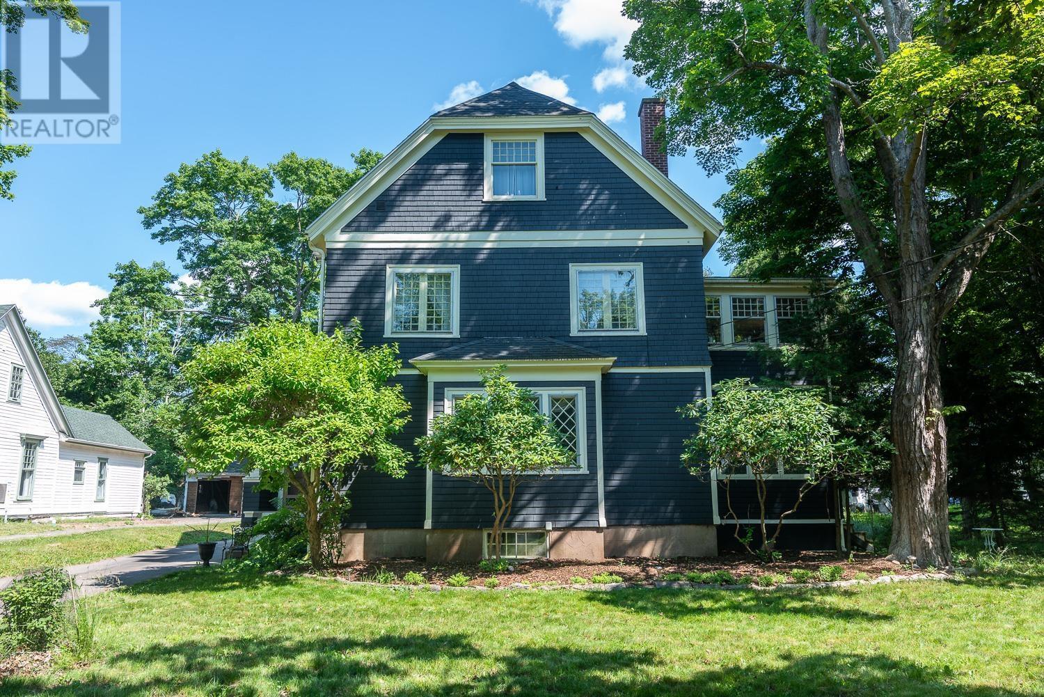 115 Willow Street, Truro, Nova Scotia  B2N 4Z8 - Photo 2 - 202517719