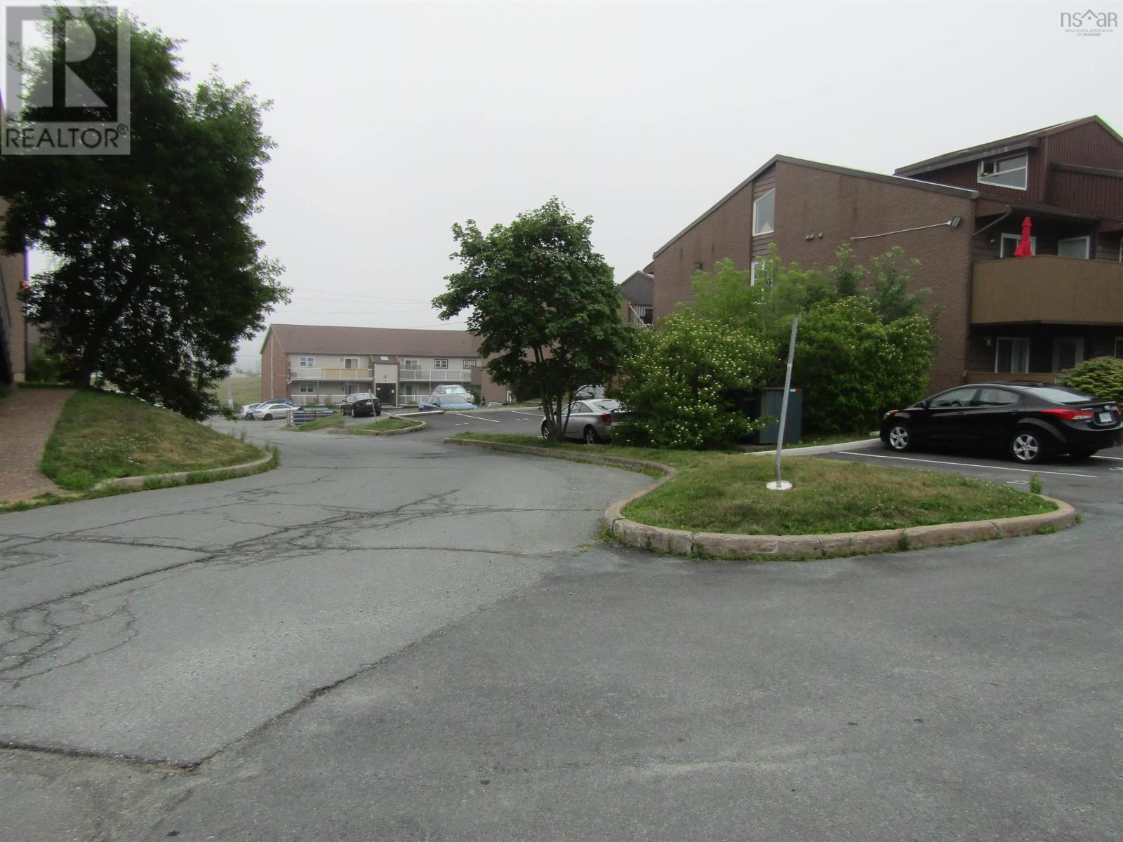 13 5 Rose Way, Dartmouth, Nova Scotia  B2Y 4L9 - Photo 3 - 202517772