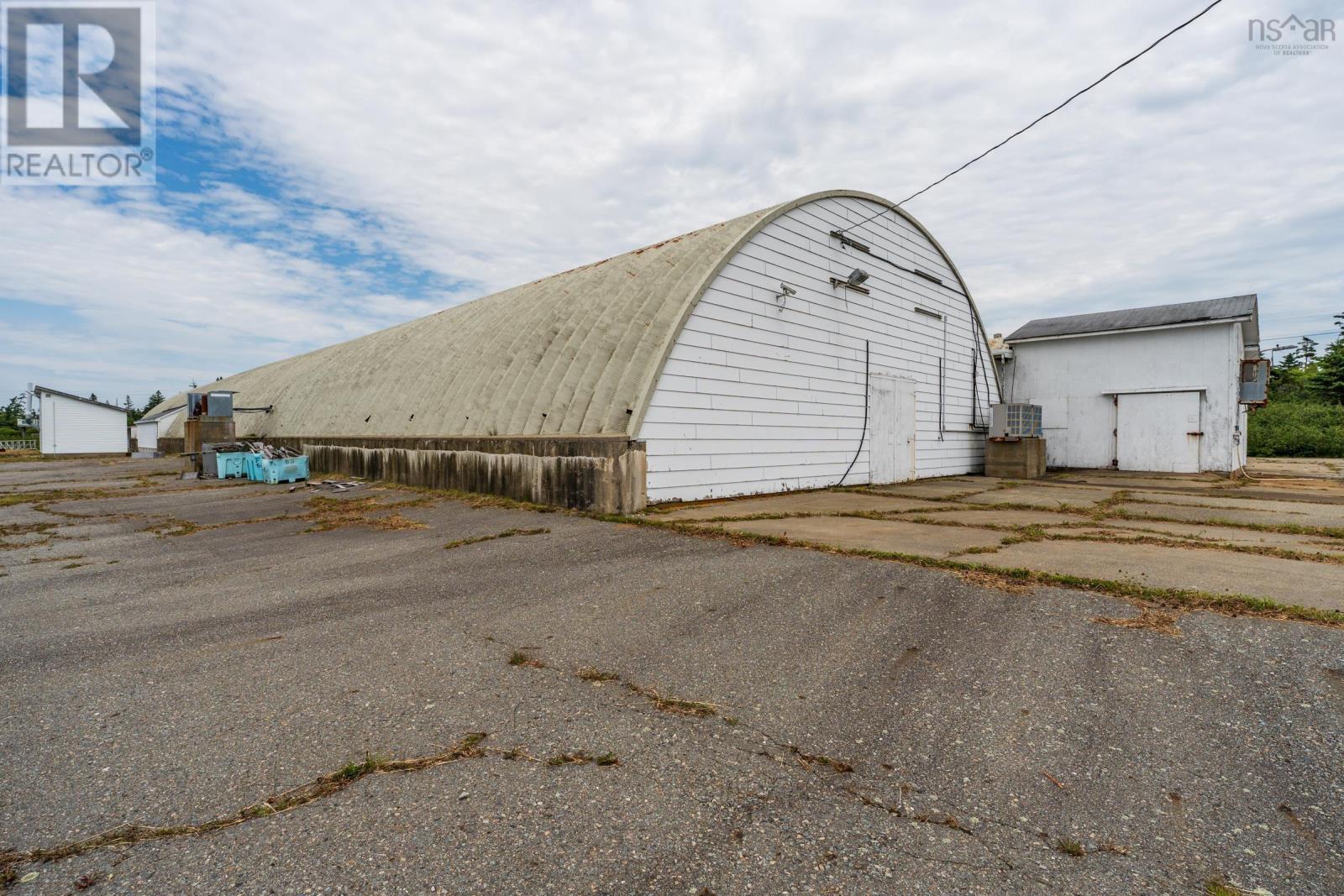 389 Abbotts Harbour Road, Middle West Pubnico, Nova Scotia  B0W 3S0 - Photo 12 - 202517874