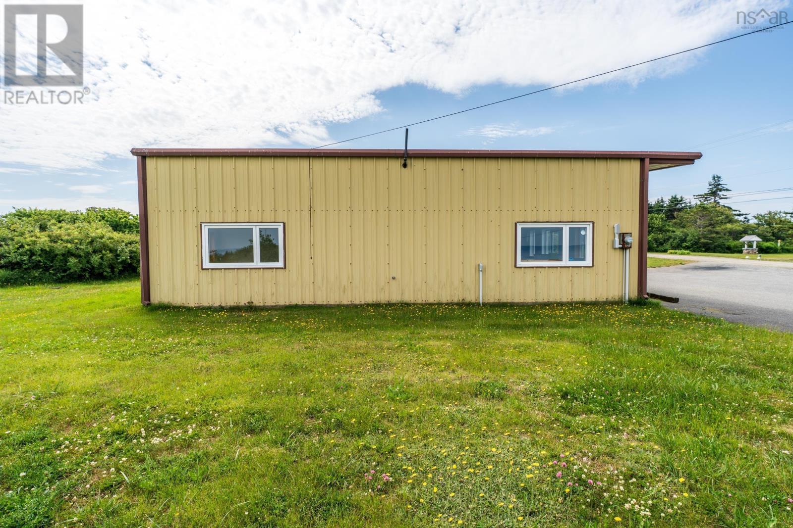 40 Schoolhouse Road, Grosses Coques, Nova Scotia  B0W 1M0 - Photo 11 - 202517878