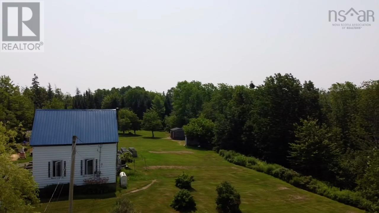 2420 Marble Mountain Road, West Bay, Nova Scotia  B0E 3K0 - Photo 3 - 202517885