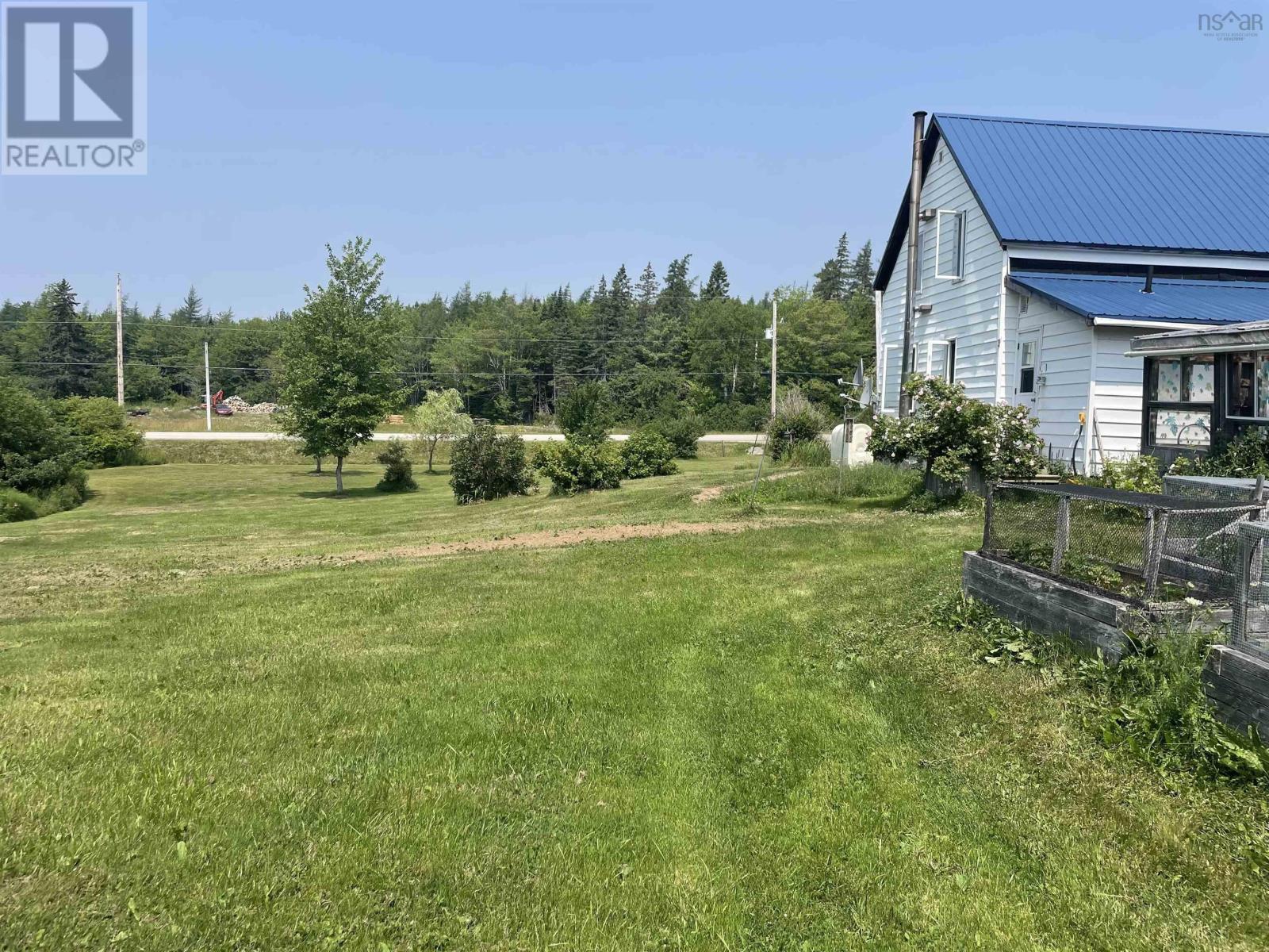 2420 Marble Mountain Road, West Bay, Nova Scotia  B0E 3K0 - Photo 5 - 202517885