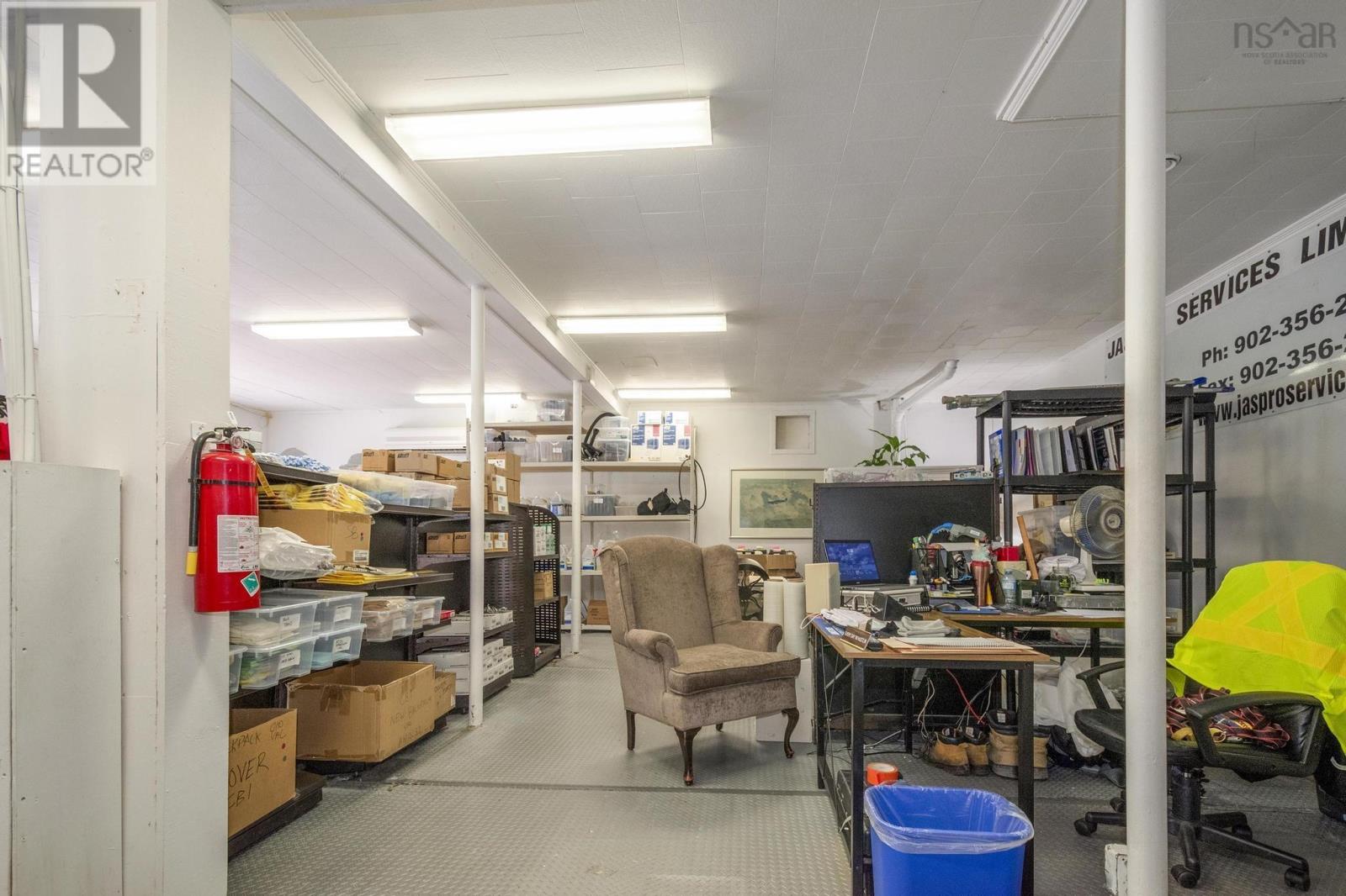 3675 3 Highway, Brooklyn, Nova Scotia  B0J 1H0 - Photo 12 - 202517941